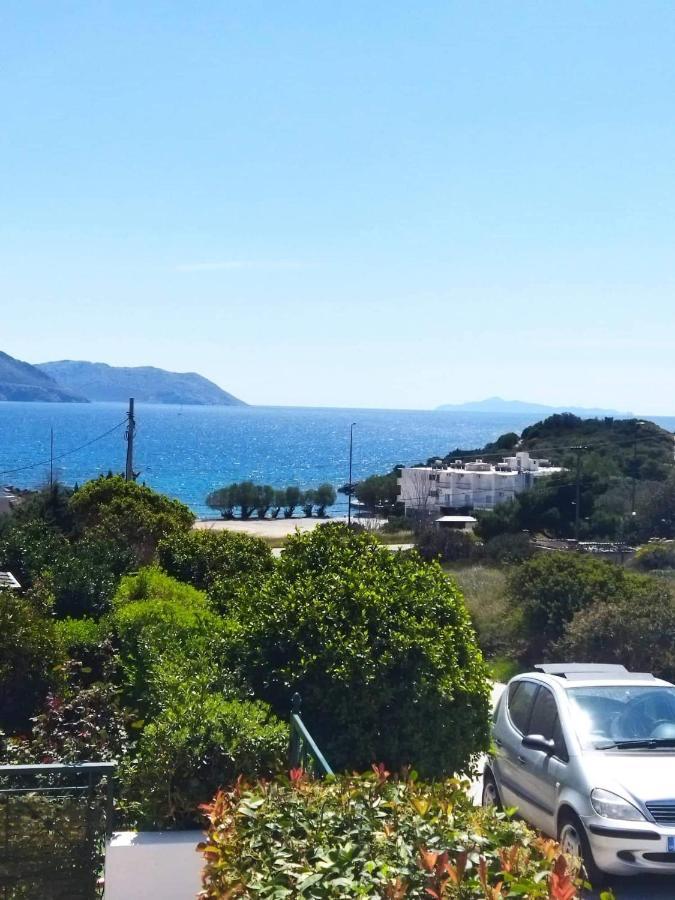 Melrose Maisonette By The Sea